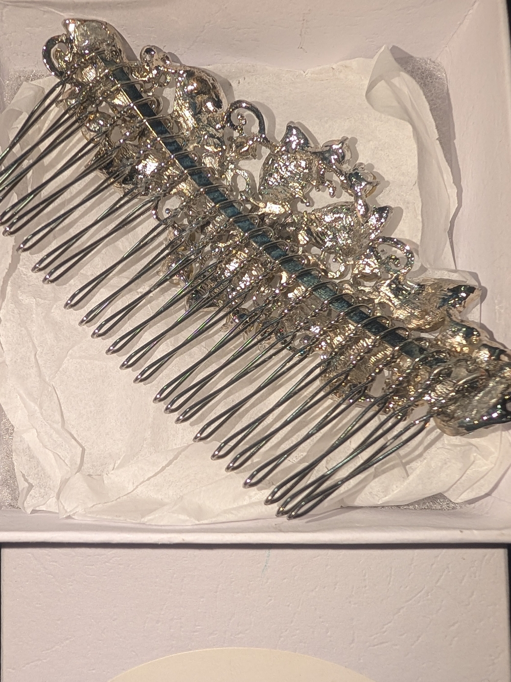 Silver Crystal Bridal Hair Comb - Couture - Picture 4 of 5